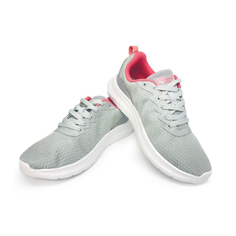 Tenis deportivos Running para mujer color gris marca Xtep